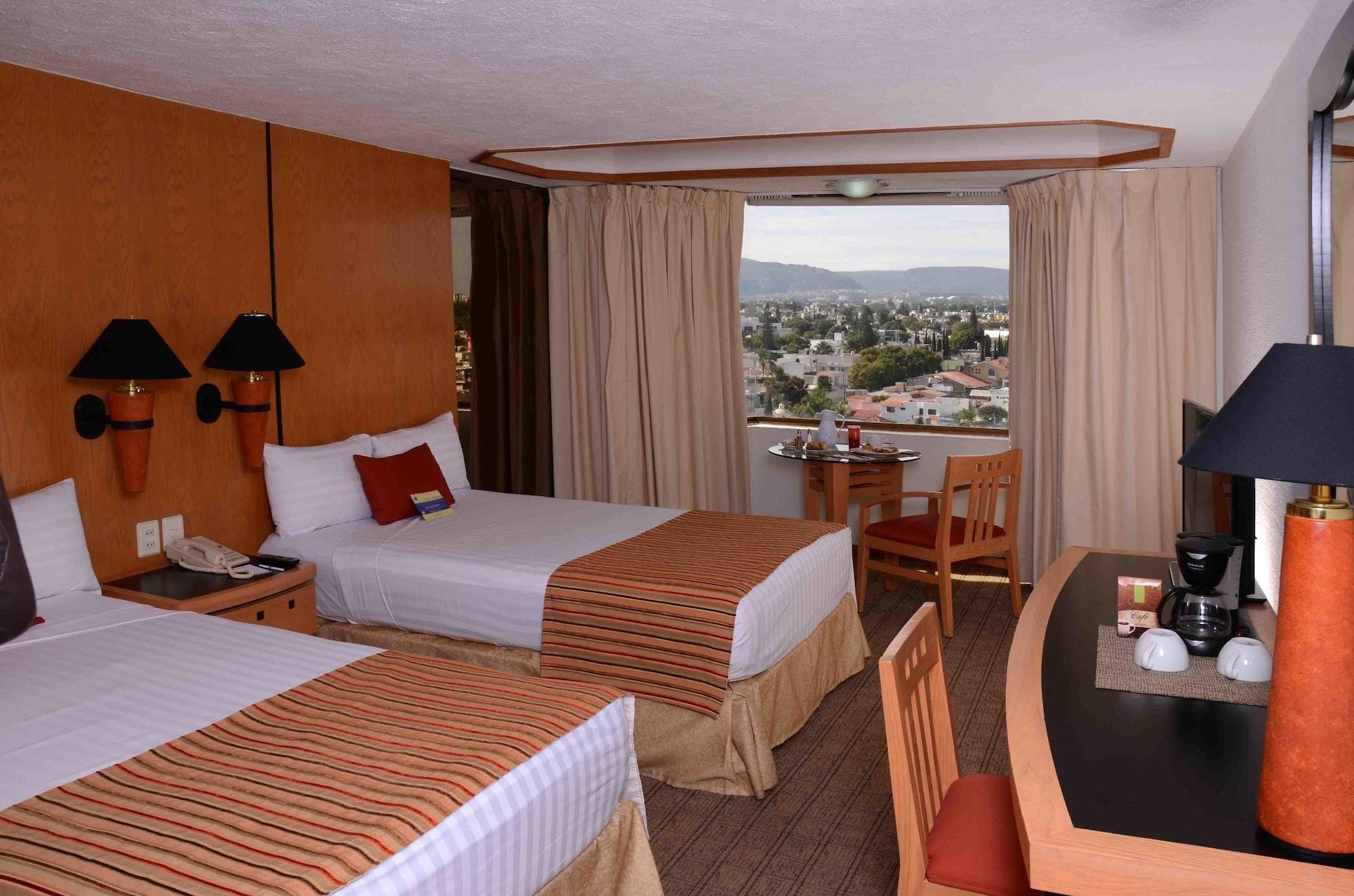 Hotel Guadalajara Plaza Ejecutivo Zapopan Exterior foto